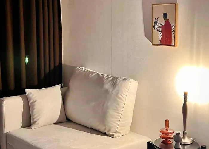 Daire Premium Penthouse - Dazzling Sunshine, Artistic Interior *